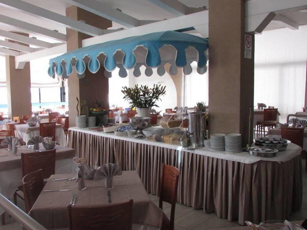 Hotel Manila Τζεσόλο Λίντο Εξωτερικό φωτογραφία
