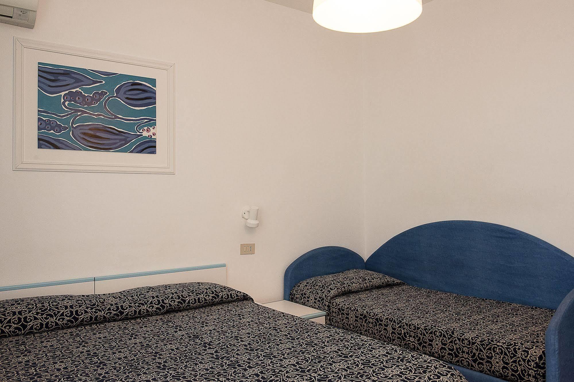 Hotel Manila Τζεσόλο Λίντο Εξωτερικό φωτογραφία