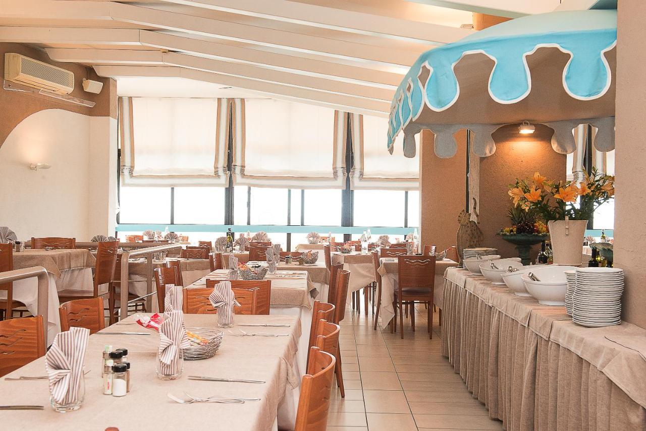 Hotel Manila Τζεσόλο Λίντο Εξωτερικό φωτογραφία